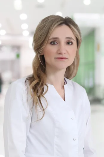 Попова Лариса Александровна